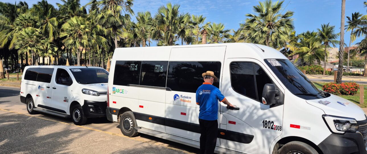 fretamento de van em fortaleza